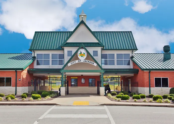 Holiday Inn Express Hotel & Suites Jackson Northeast By Ihg