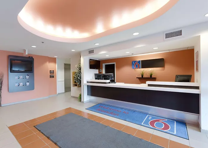 Motel 6-Brandon, Mb