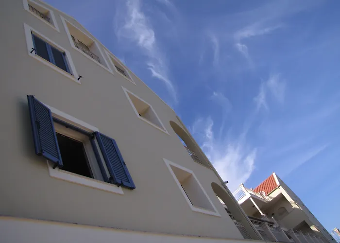 Almyra Hotel
