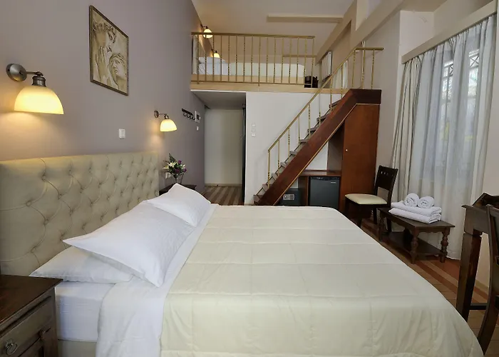 Dryades & Orion Hotel