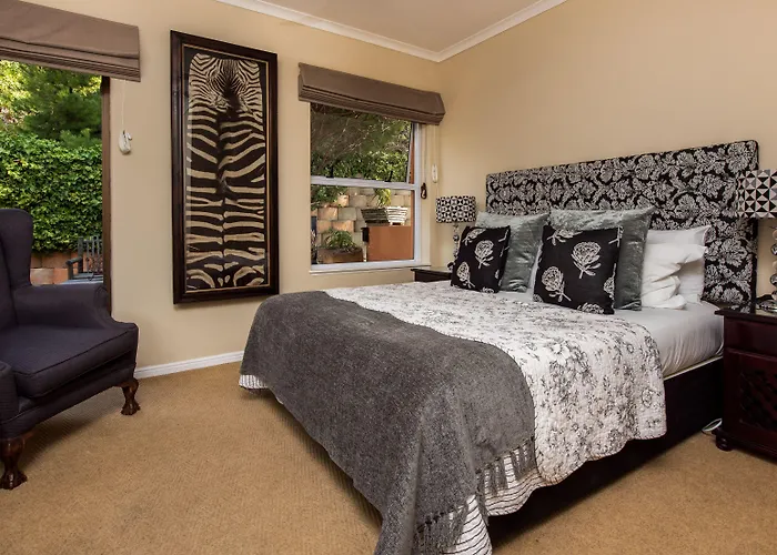 Whale View Manor & Spa