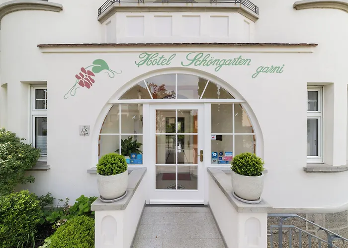 Hotel Schoengarten Garni