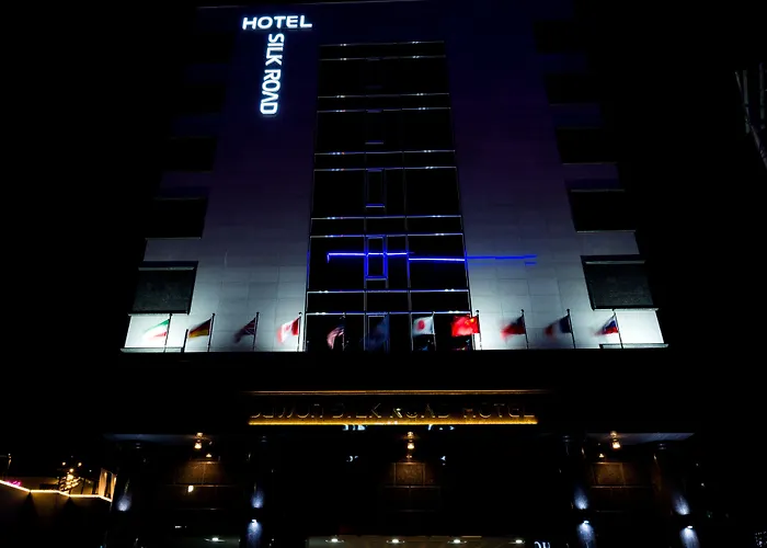 Reborn Suwon Silkroad Hotel