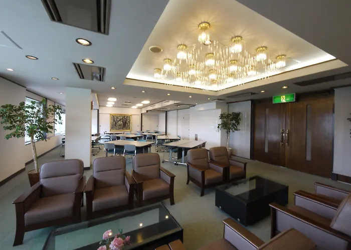 Hotel Route-Inn Ueda -Kokudou 18 Gou-