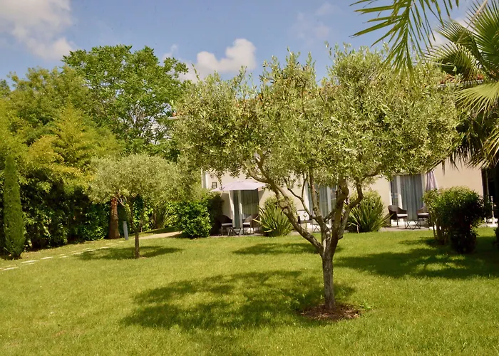 Hotel Villa Sophia - Adults Only July And August
