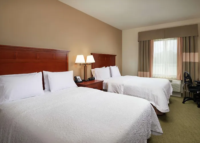 Hampton Inn And Suites Salem