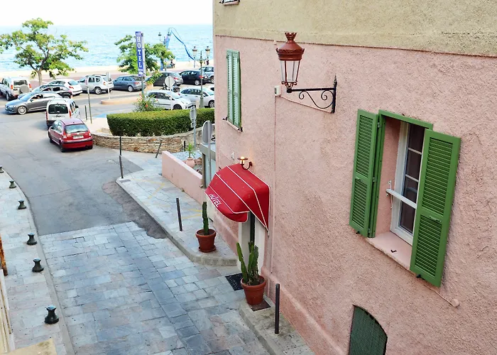 Hotel Posta Vecchia