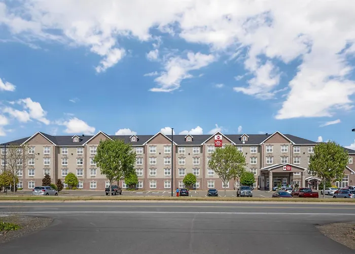 Best Western Plus Fredericton Hotel & Suites