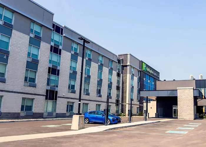 Holiday Inn Express & Suites - Trois Rivieres Ouest By Ihg