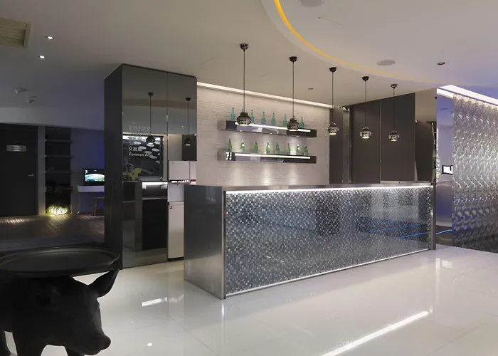 Cityinn Hotel Plus - Taichung Station Branch