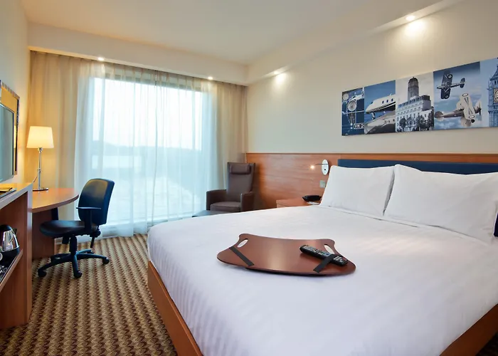 Hampton By Hilton Luton Airport