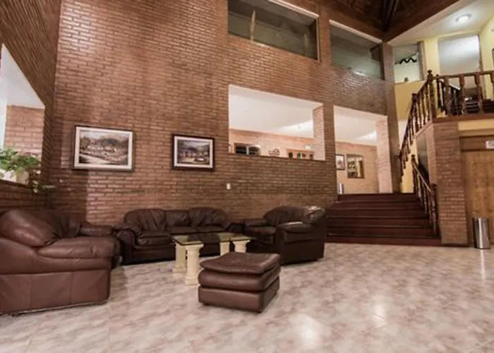 Pinares Del Cerro Resort & Suites