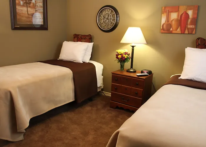 Eagle'S Den Three Rivers Texas A Travelodge By Wyndham