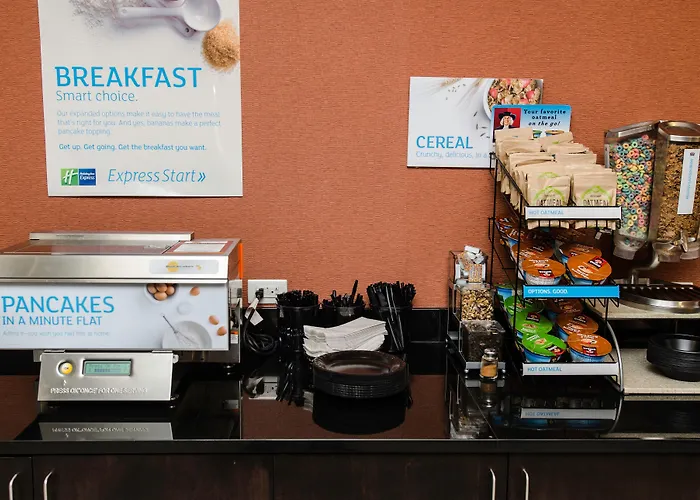 Holiday Inn Express & Suites Columbus - Easton Area By Ihg