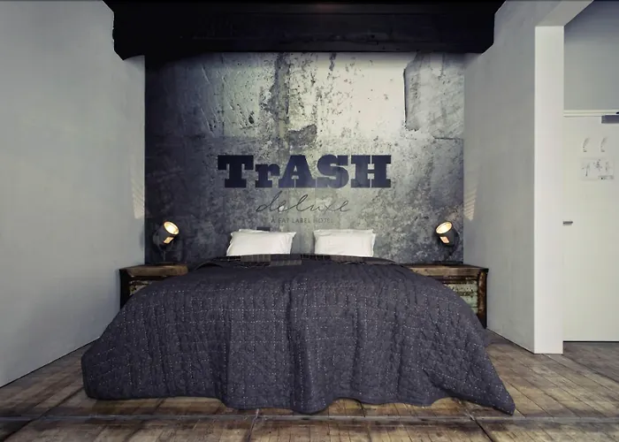 Hotel Trash Deluxe