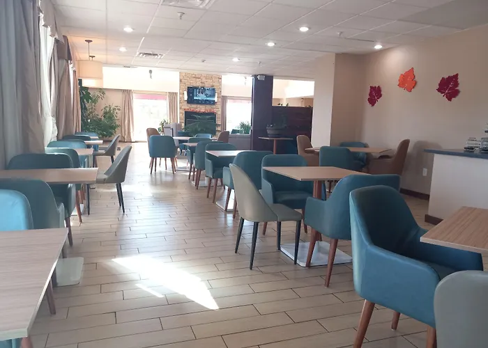 Comfort Suites Farmington