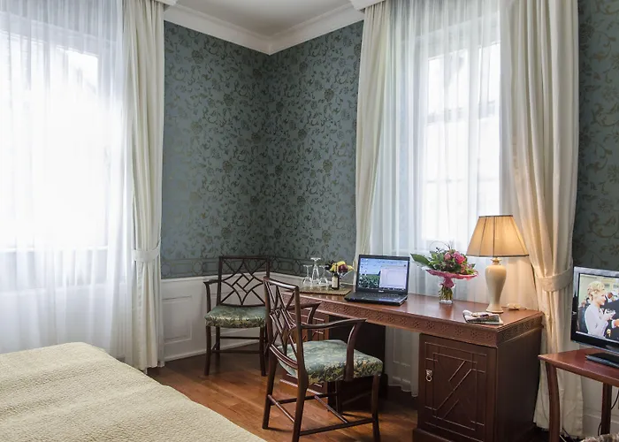 Hotel Snorrenburg GmbH