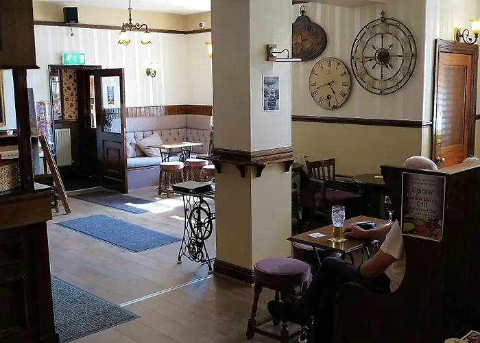 Fox & Hound Hotel