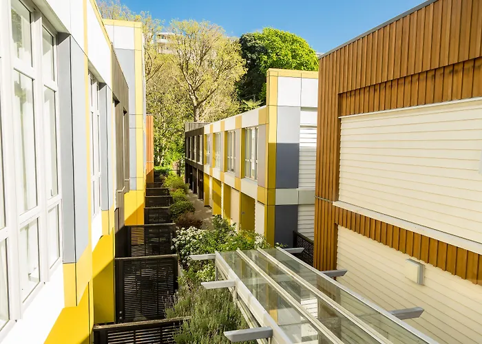 Boulcott Suites