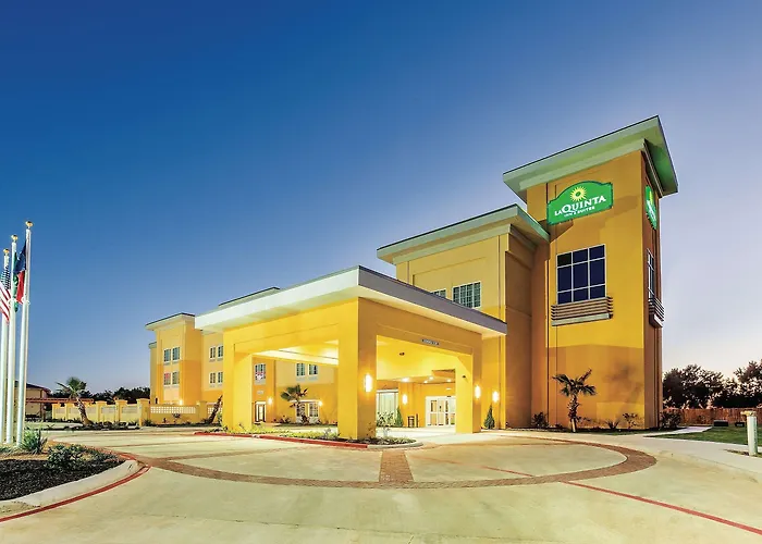 La Quinta By Wyndham Cotulla
