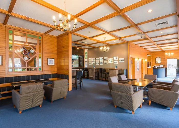 Discovery Settlers Hotel