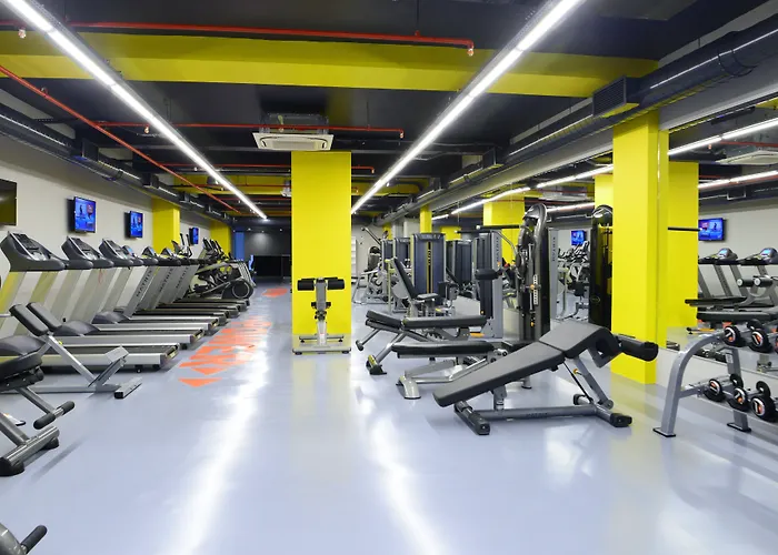 Ramada Hotel & Suites By Wyndham Izmir Kemalpasa