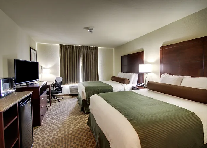 Cobblestone Hotel & Suites - Newton