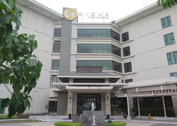 Widus Hotel Clark