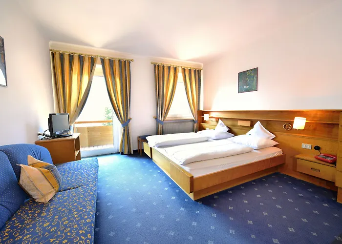 Hotel Dolomiten