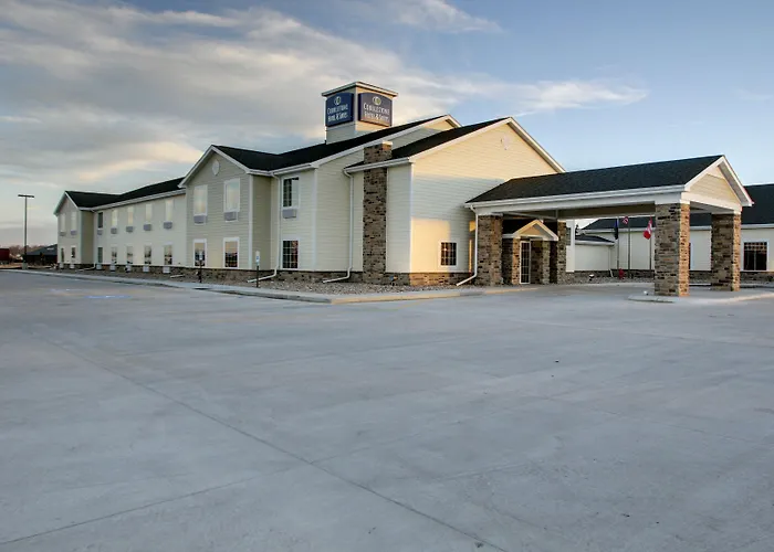 Cobblestone Hotel & Suites - Broken Bow