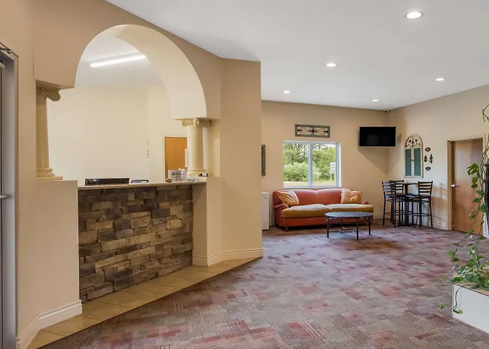 Surestay Hotel By Best Western Whittington Rend Lake