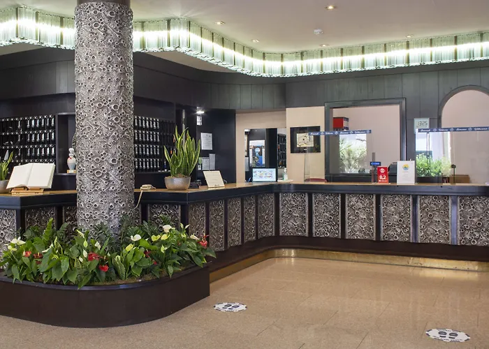 Hotel Pietra Di Luna