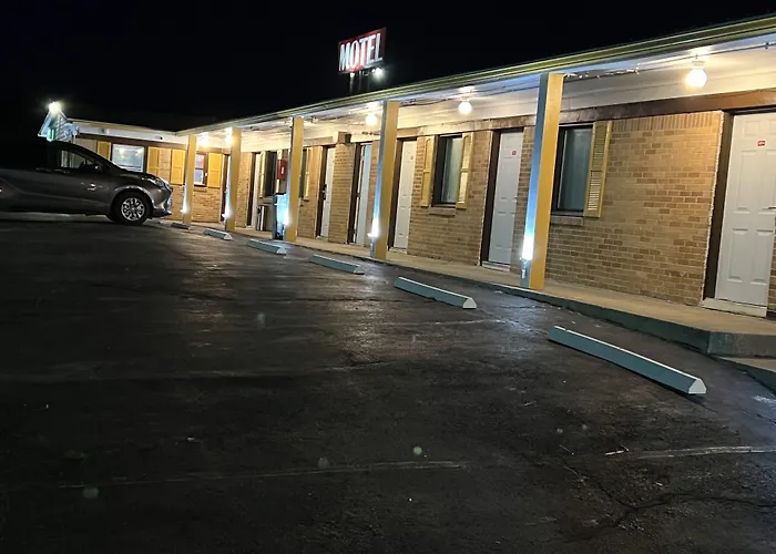 Laci'S Country Inn - Knob Noster