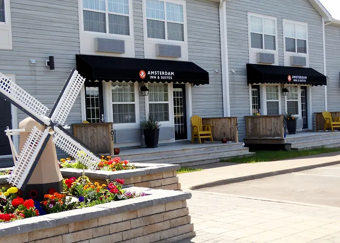 Amsterdam Inn & Suites, An Ascend Collection Hotel