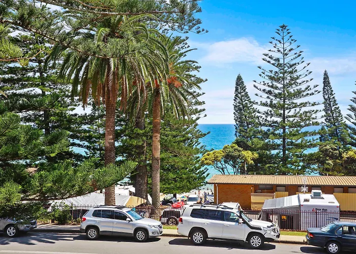 Seabreeze Beach Hotel