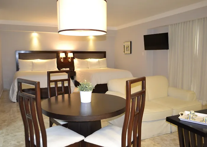 Plaza Florida Suites