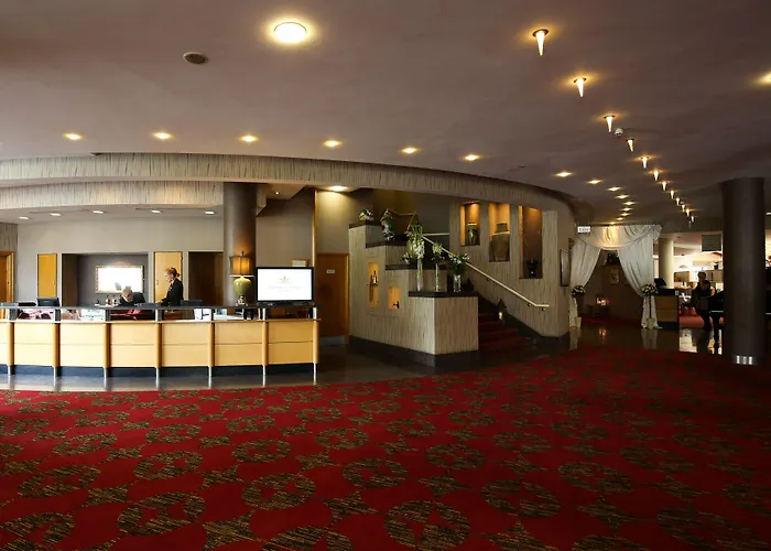 Tullamore Court Hotel