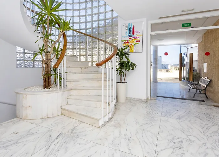 Hostal Molins Park