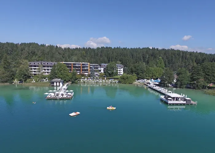 Amerika-Holzer Hotel&Resort