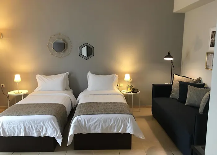 Maison Hotel