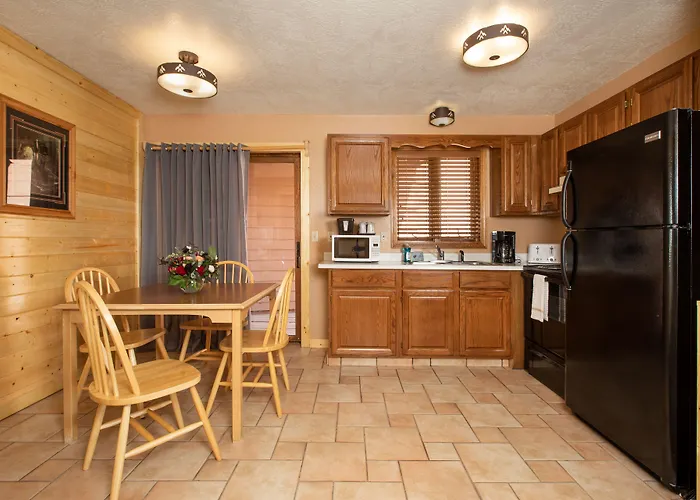 Flat Creek Inn
