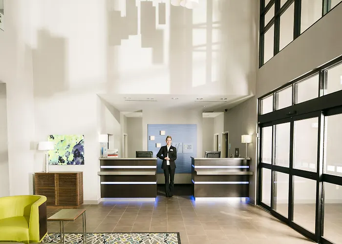 Holiday Inn Express & Suites Oklahoma City Downtown - Bricktown By Ihg