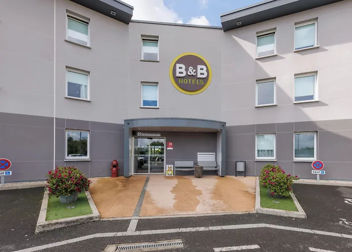 B&B Hotel Clermont-Ferrand Nord Riom