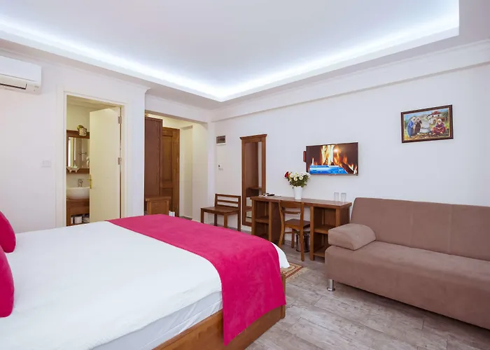 Infinity City Hotel