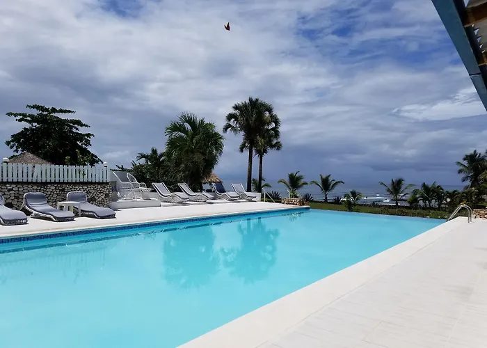 Hotel El Quemaito - Luxury Oceanfront Retreat