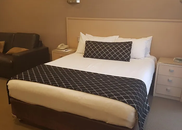 Largs Pier Hotel