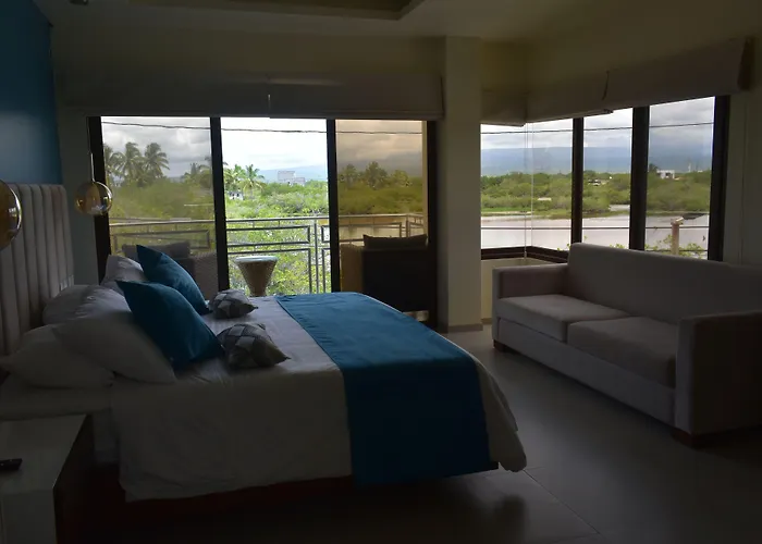 Hotel La Laguna Galapagos