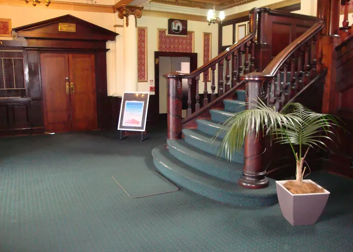 Grand Hotel - Whangarei
