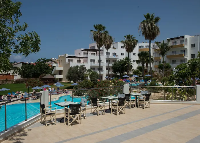 Mayfair Gardens