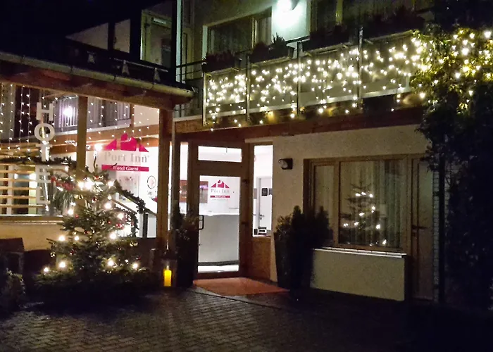 Port Inn Hotel